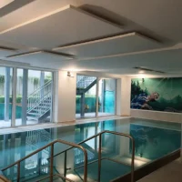 Bewegungsbad im Souterrain Haus Auszeit